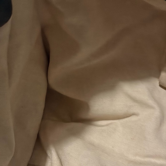 Gucci Studded Raffia and Black leather Stirrup Tote Bag - Picture 15 of 16